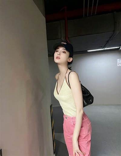 探索亚洲国产精品：多样化选择与优质体验分享