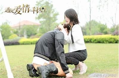 森川先生的嘴巴：探索爱情与欲望的边界